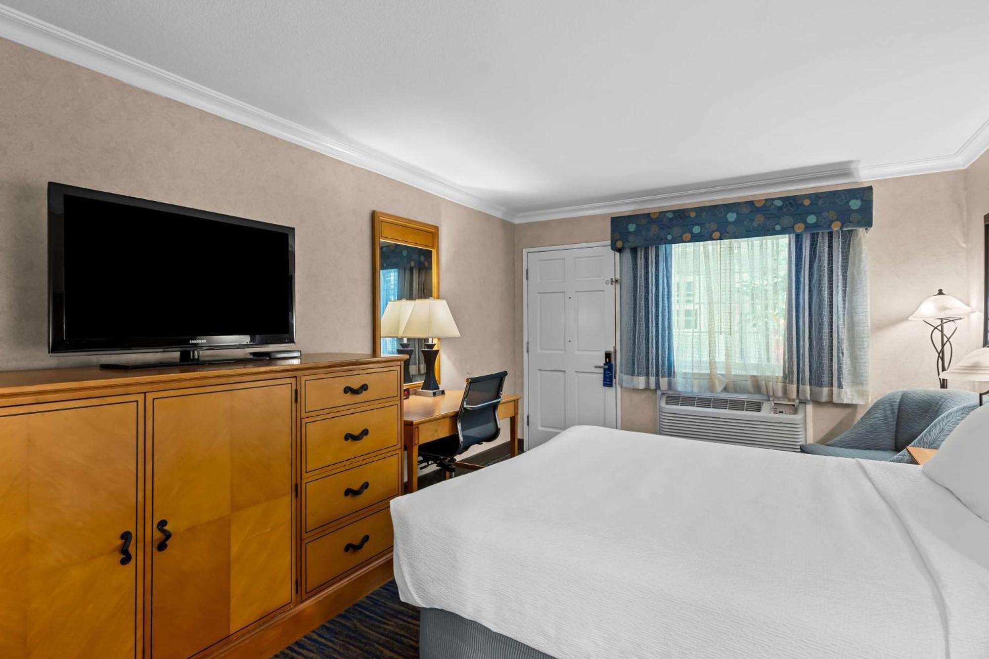 Best Western University Lodge Davis Extérieur photo